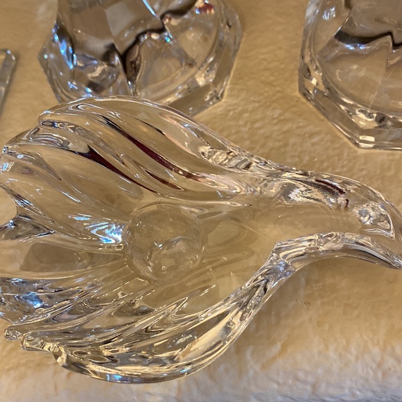 Vintage heavy glass bird shaped candle holder 6” x 3” x 2” - Picture 4 of 5